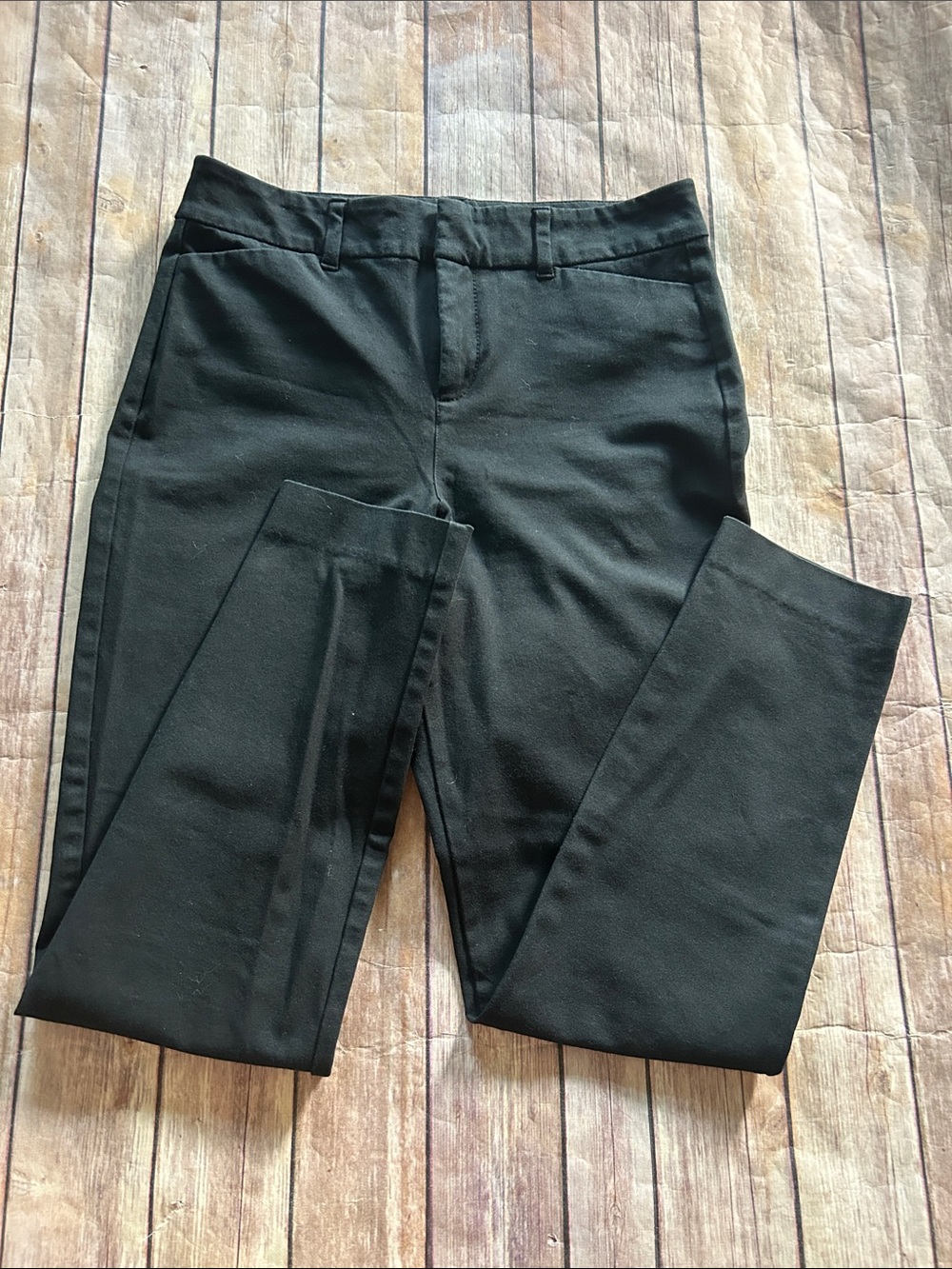Old Navy Black Ankle Cropped Straight-Leg Pants